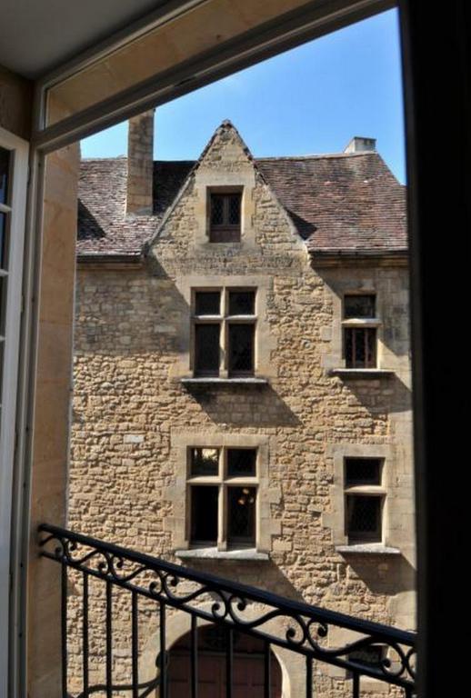 In Sarlat Luxury Rentals, Medieval Center - Maison Fenelon Værelse billede