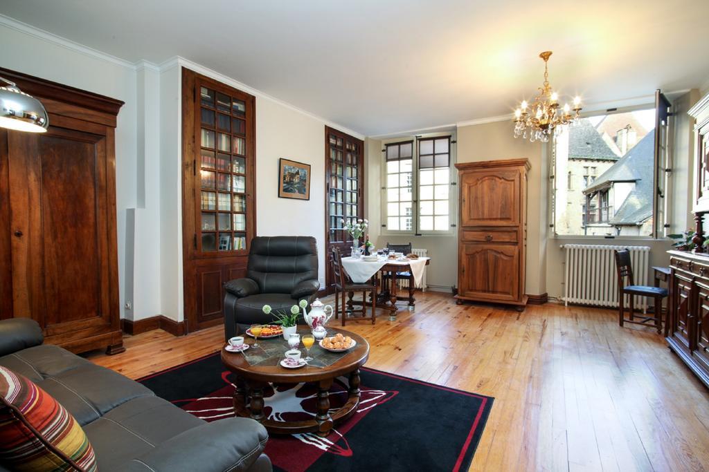 In Sarlat Luxury Rentals, Medieval Center - Maison Fenelon Eksteriør billede